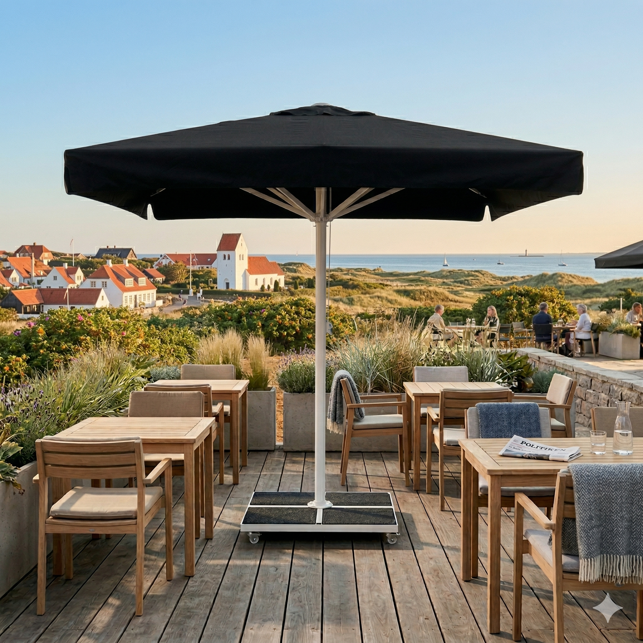 Kæmpeparasol 5x5m komplet m/frise - Hvidt Stativ